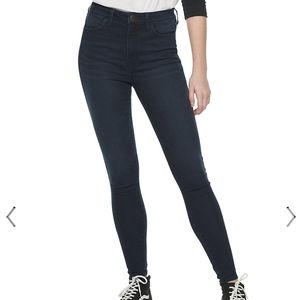 SO Ultimate Super High Rise Jegging, Dark Wash